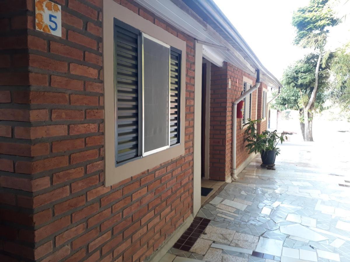 Pousada Vila Rica クーニャ エクステリア 写真